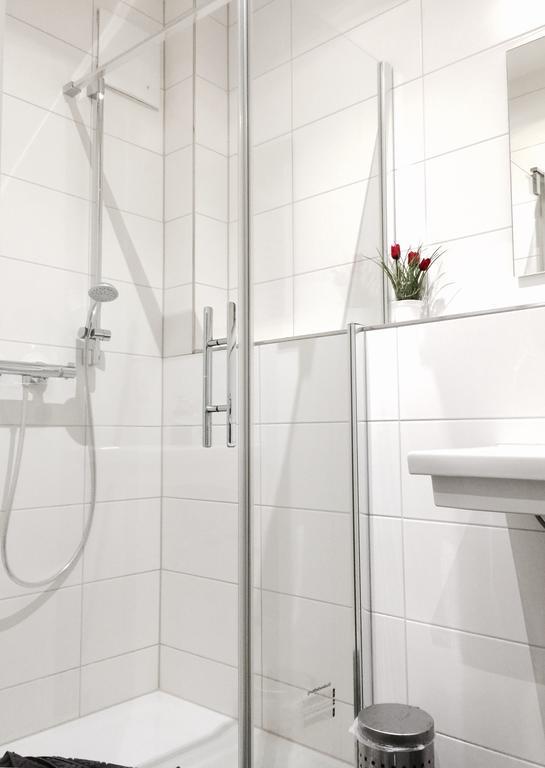 Rhein Melodie Riverview Luxury Konstanz Room photo